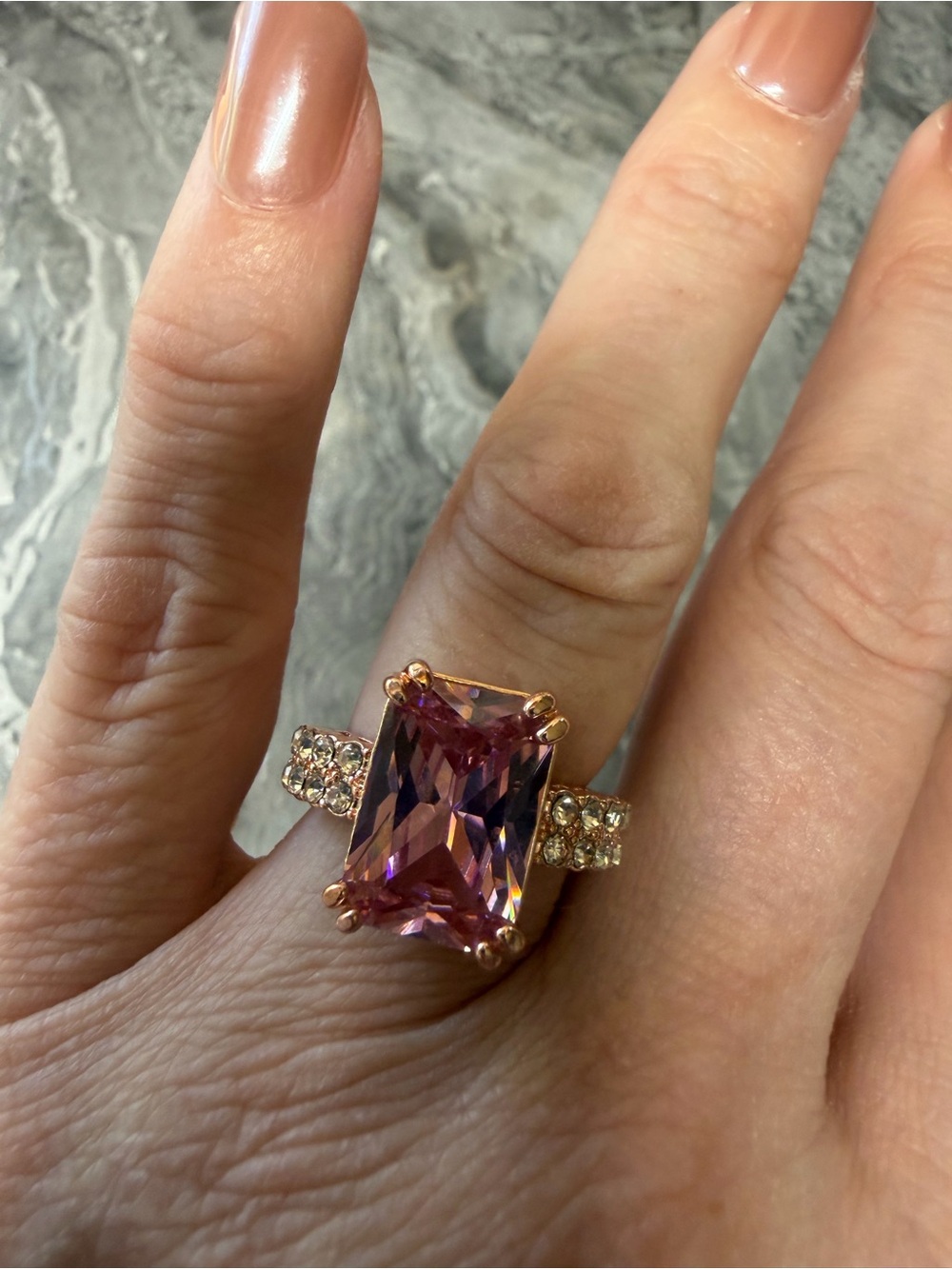 Rose Gold Ring with Large Pink Rectangular Stone and Pavé Accents 925 inside